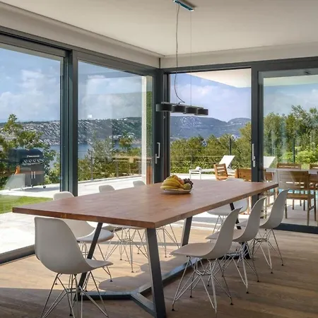 Adria Blue 바카락