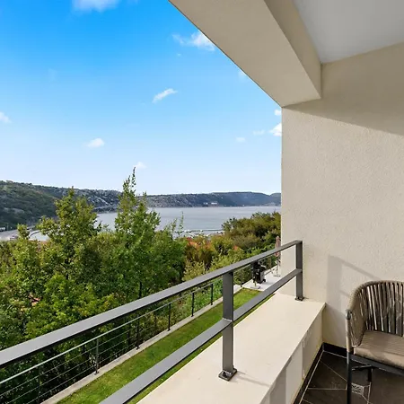 Adria Blue * 바카락