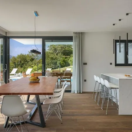 Adria Blue Holiday home *