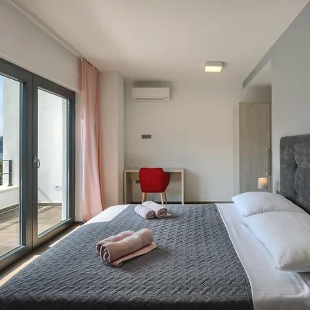 Adria Blue Holiday home Bakarac