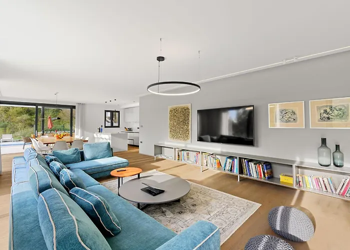 Adria Blue * バカラス