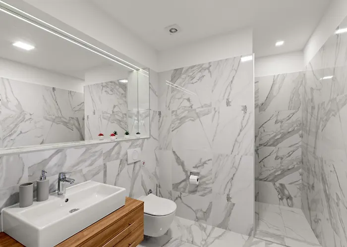 別荘 Adria Blue バカラス