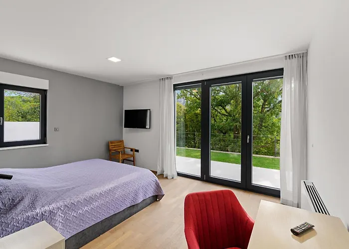 別荘 Adria Blue バカラス